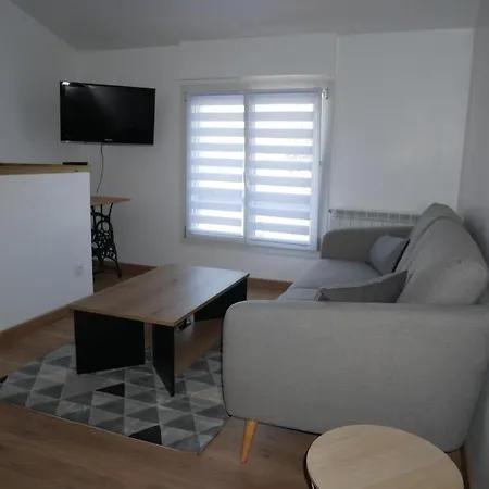 T2, Au Calme. לה-רוש-סור-יון