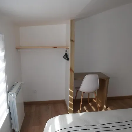Apartment T2, Au Calme. La Roche-sur-Yon