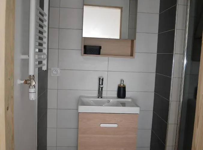 Appartement T2, Au Calme. La Roche-sur-Yon